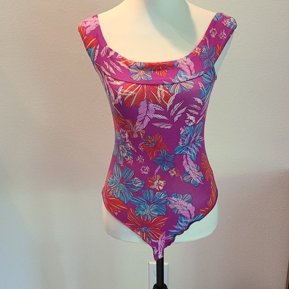 10. Free People NWT off-the-shoulder floral bodysuit - Picture 7 of 15